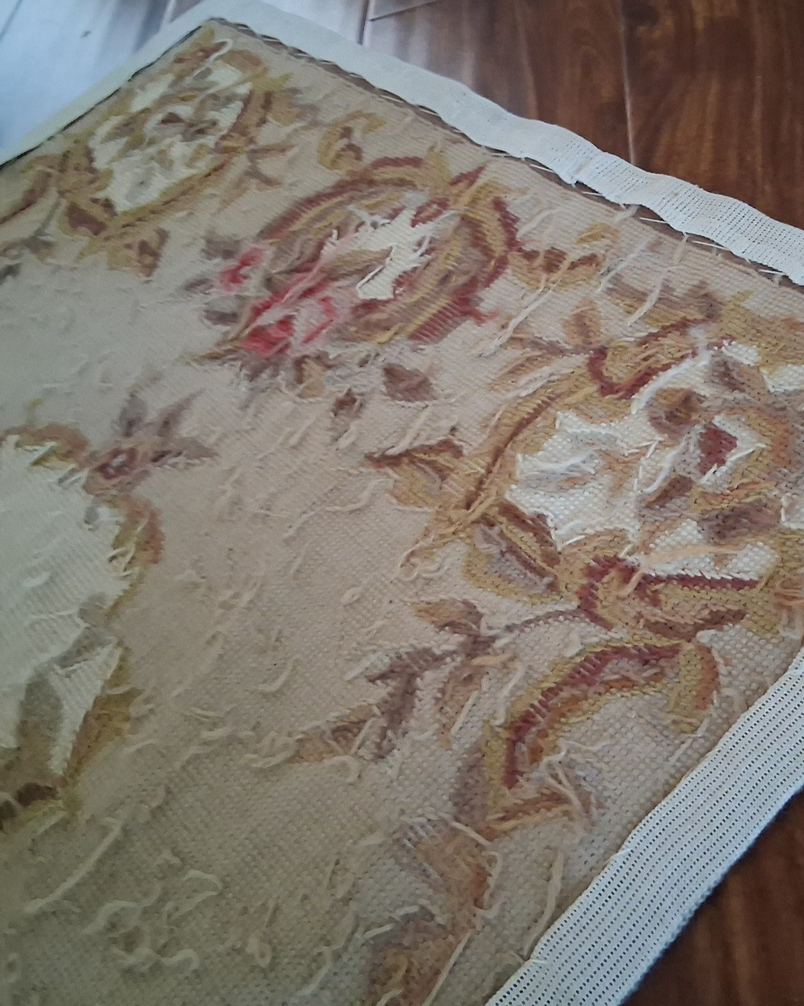 Vintage French Style Aubusson Rug Needlepoint Roses Handmade Tapestry 2ft x 3ft