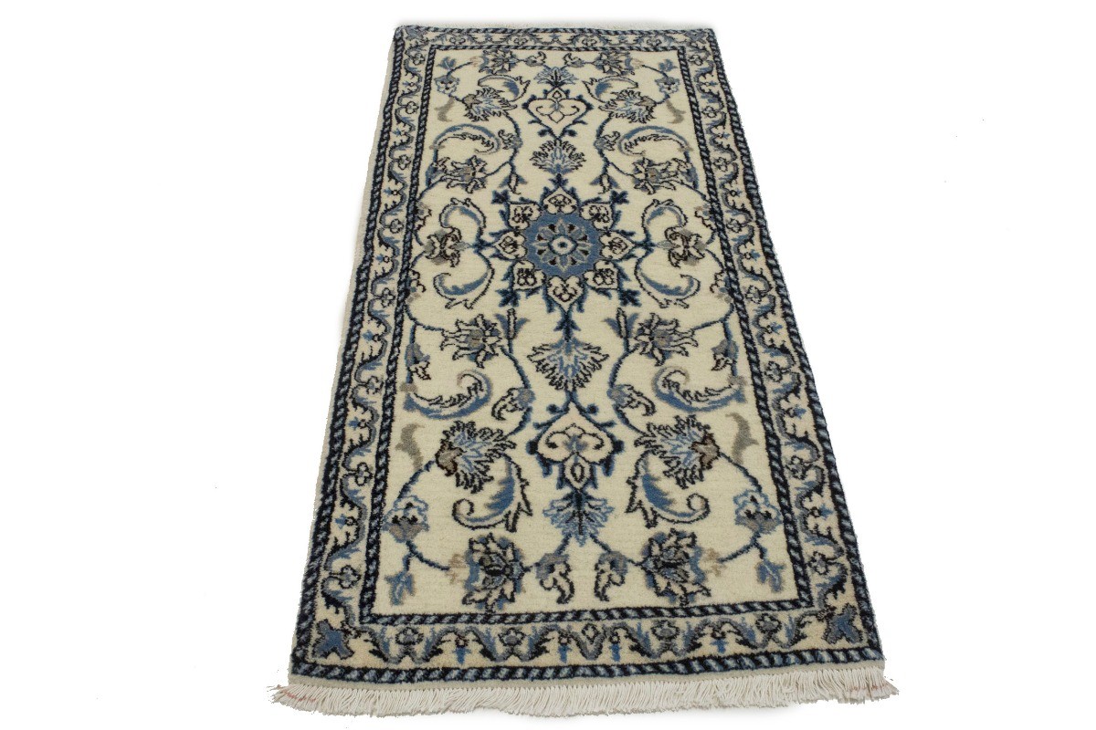 Handmade 2’3X4’7 Nain Oriental Rug Small Plush Carpet Classic Floral Design