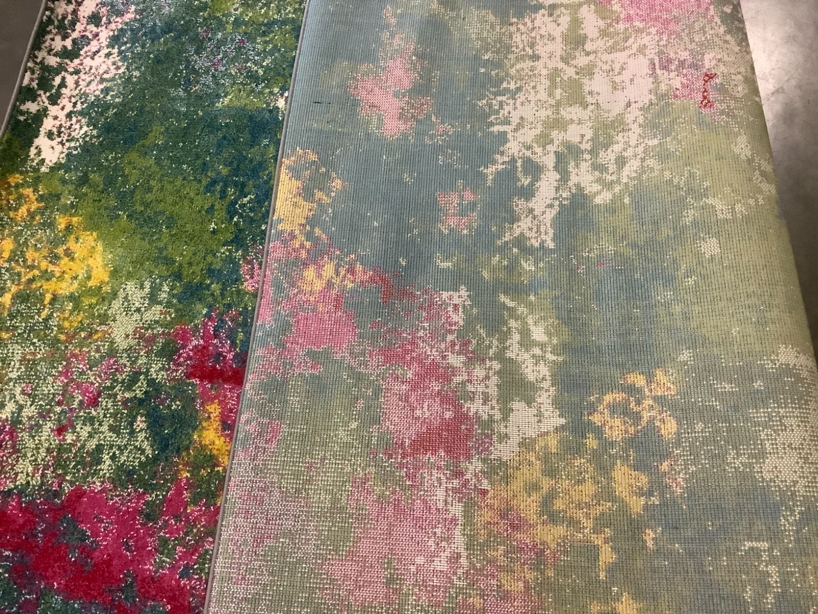 GREEN / FUCHSIA 5′-3″ x 7′-6″ Flaw in Rug, Reduced Price 1172671496 WTC697C-5