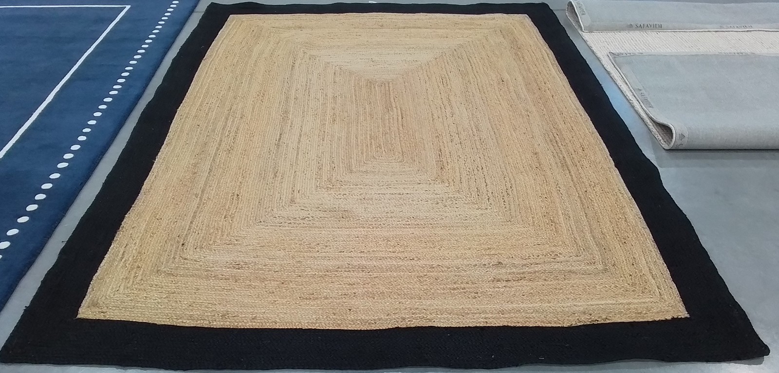 NATURAL / BLACK 7′-0″ x 9′-0″ Back Stain Rug, Reduced Price 1172793373 NFB852Z-7