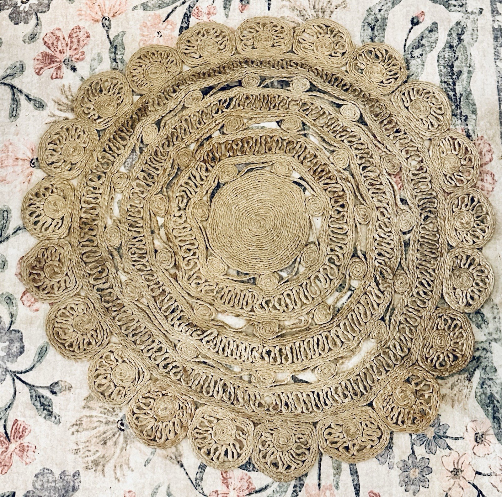 4ft. Round Hand Braided Natural Jute Rug (Boho/Rustic/Farmhouse)