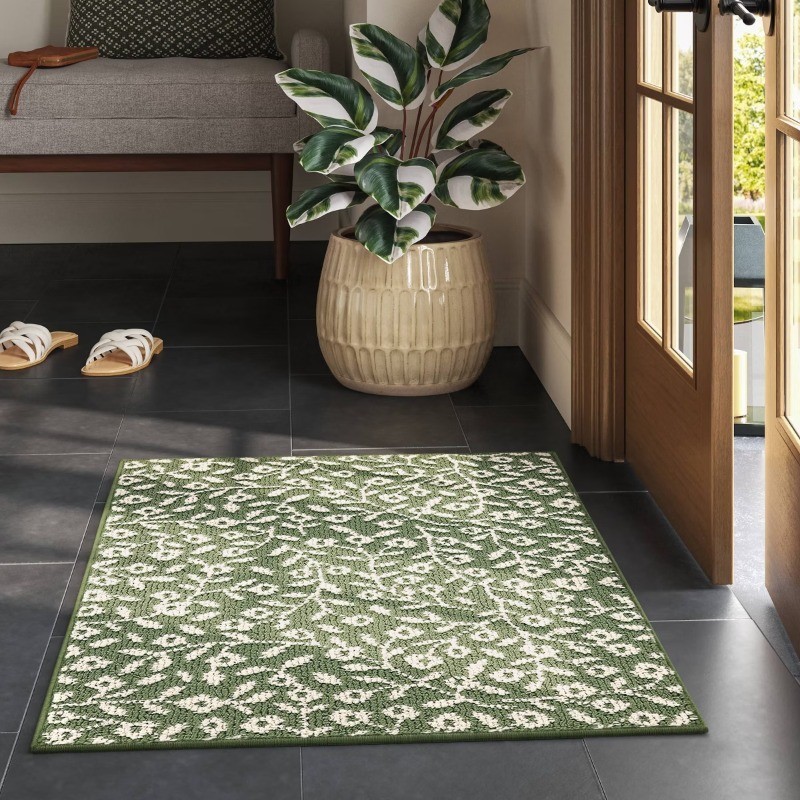 2’x3′ Botanical Washable Accent Rug Fern Green