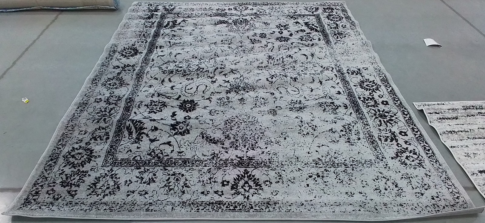 GREY / BLACK 8′-0″ x 10′-0″ Back Stain Rug, Reduced Price 1172786344 ADR109B-8