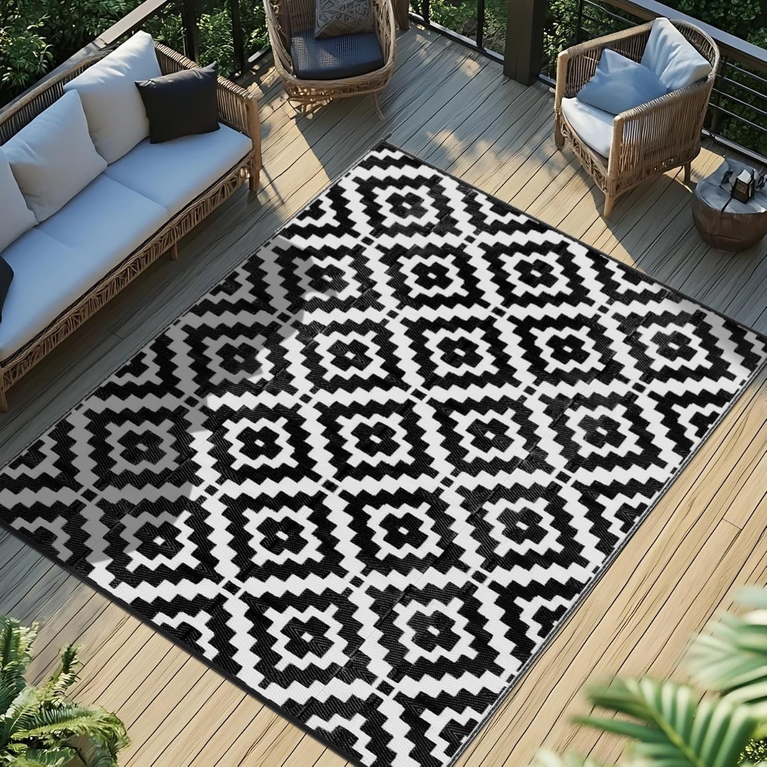 Outdoor Rug 5×8 Feet Waterproof Reversible Terrace Plastic Woven Grass Rug