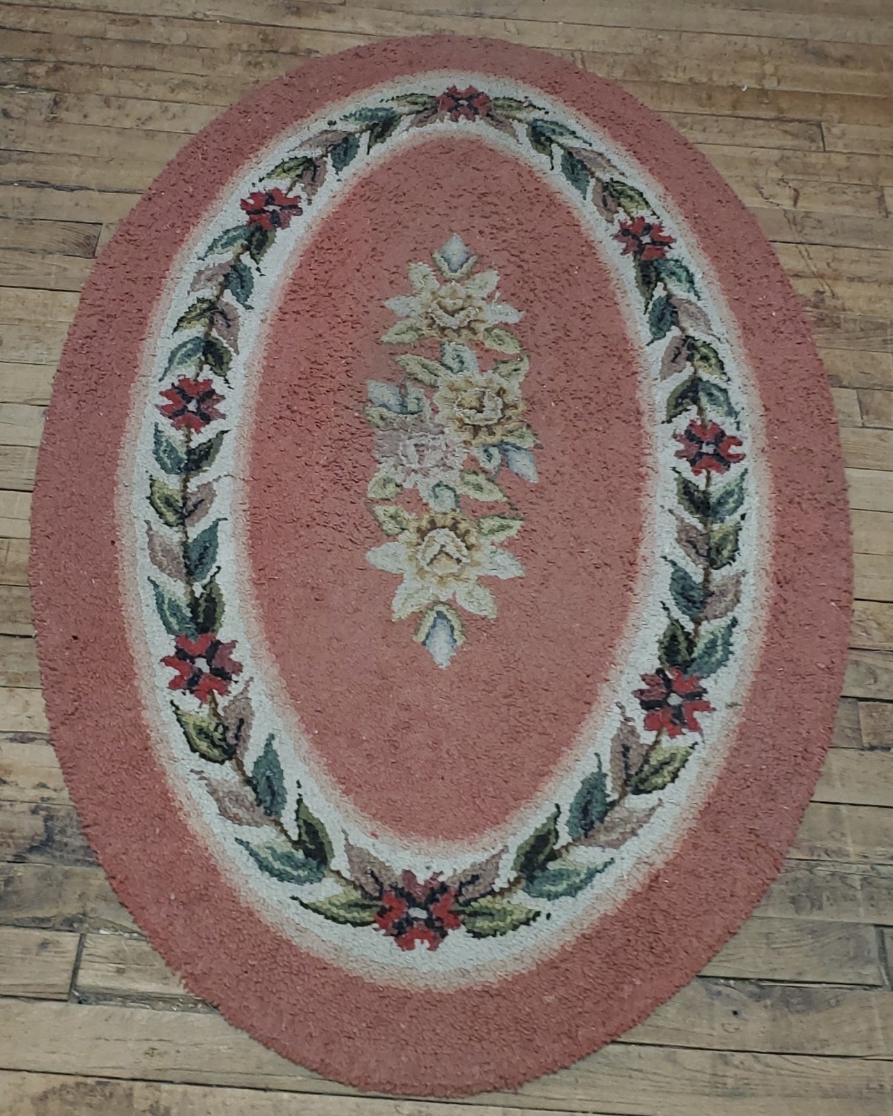 Surya Granada 34″X54″ Oval Indoor Rose Handcrafted Area Throw Rug Carpet