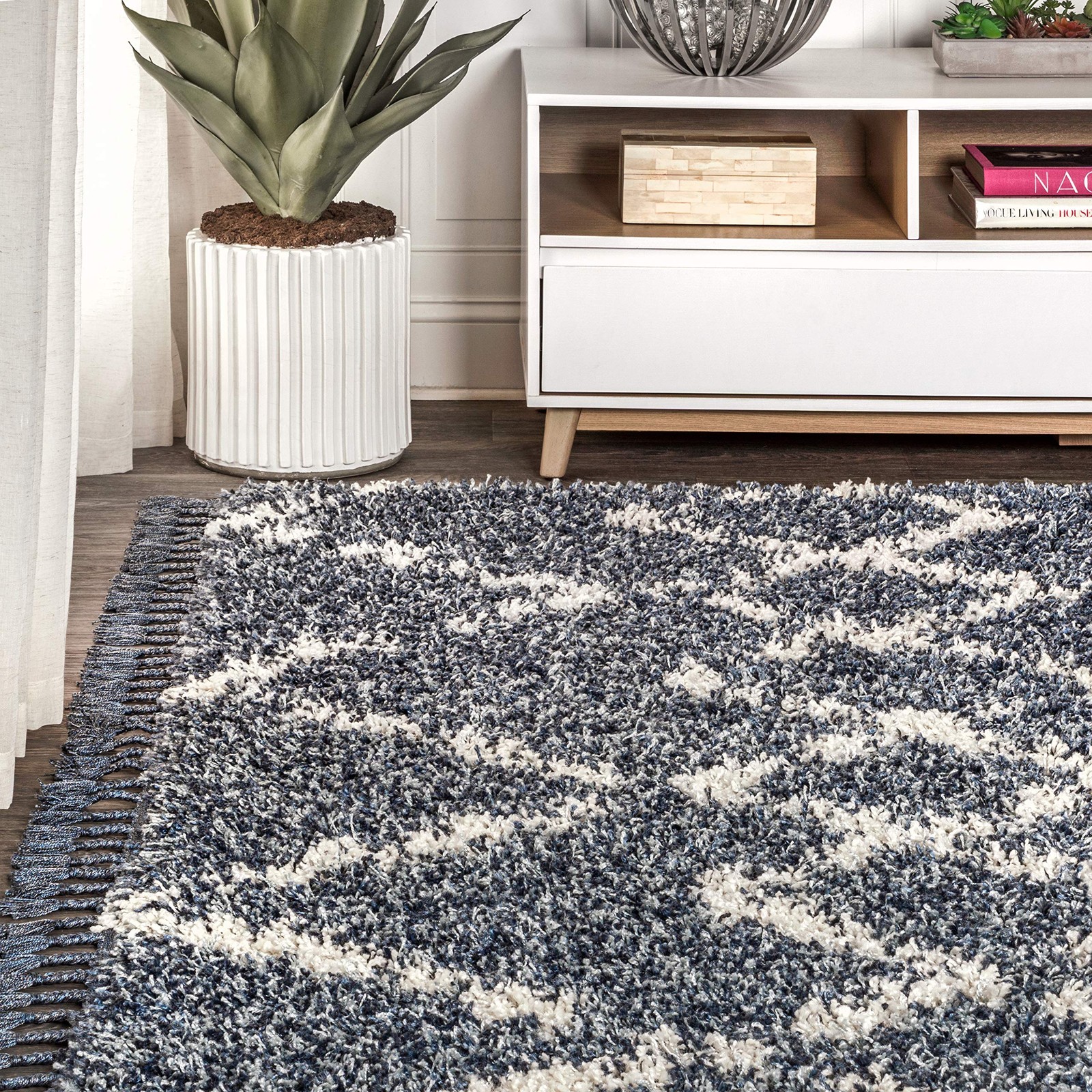 Jonathan Y Mercer Shag Plush Tassel Blue/Cream Indoor Area Rug 5X8 Moroccan