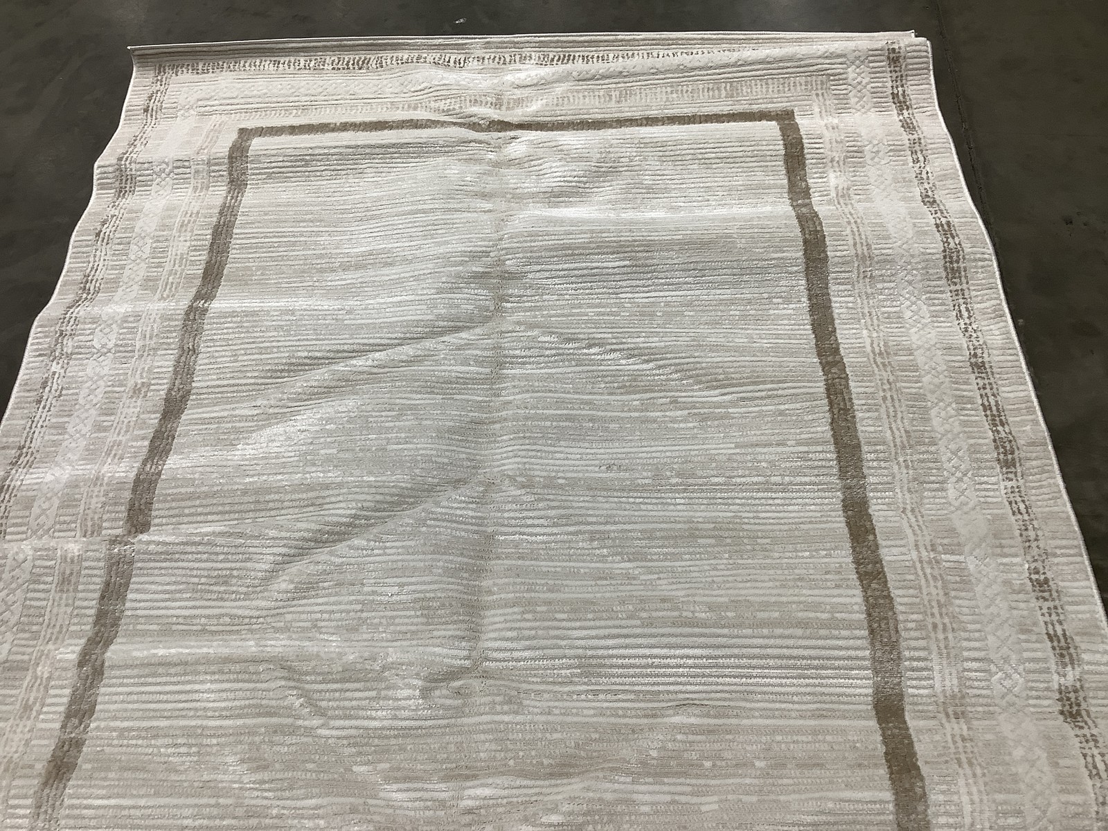 IVORY / BEIGE 5′-3″ x 7′-6″ Damaged Rug, Reduced Price 1172686086 HAN113B-5
