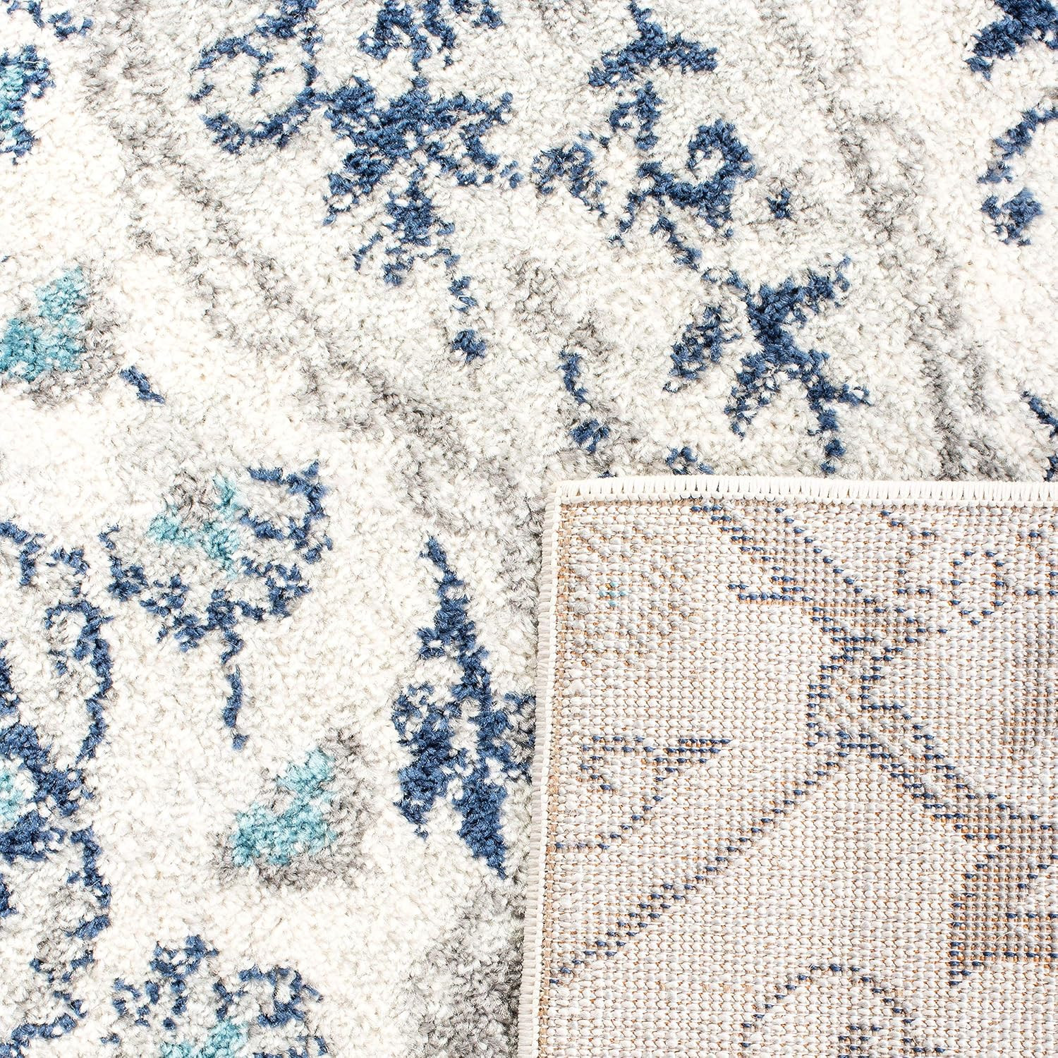 SAFAVIEH Madison Collection Area Rug – 5’3″ X 7’6″, Cream & Light Grey, Boho Chi