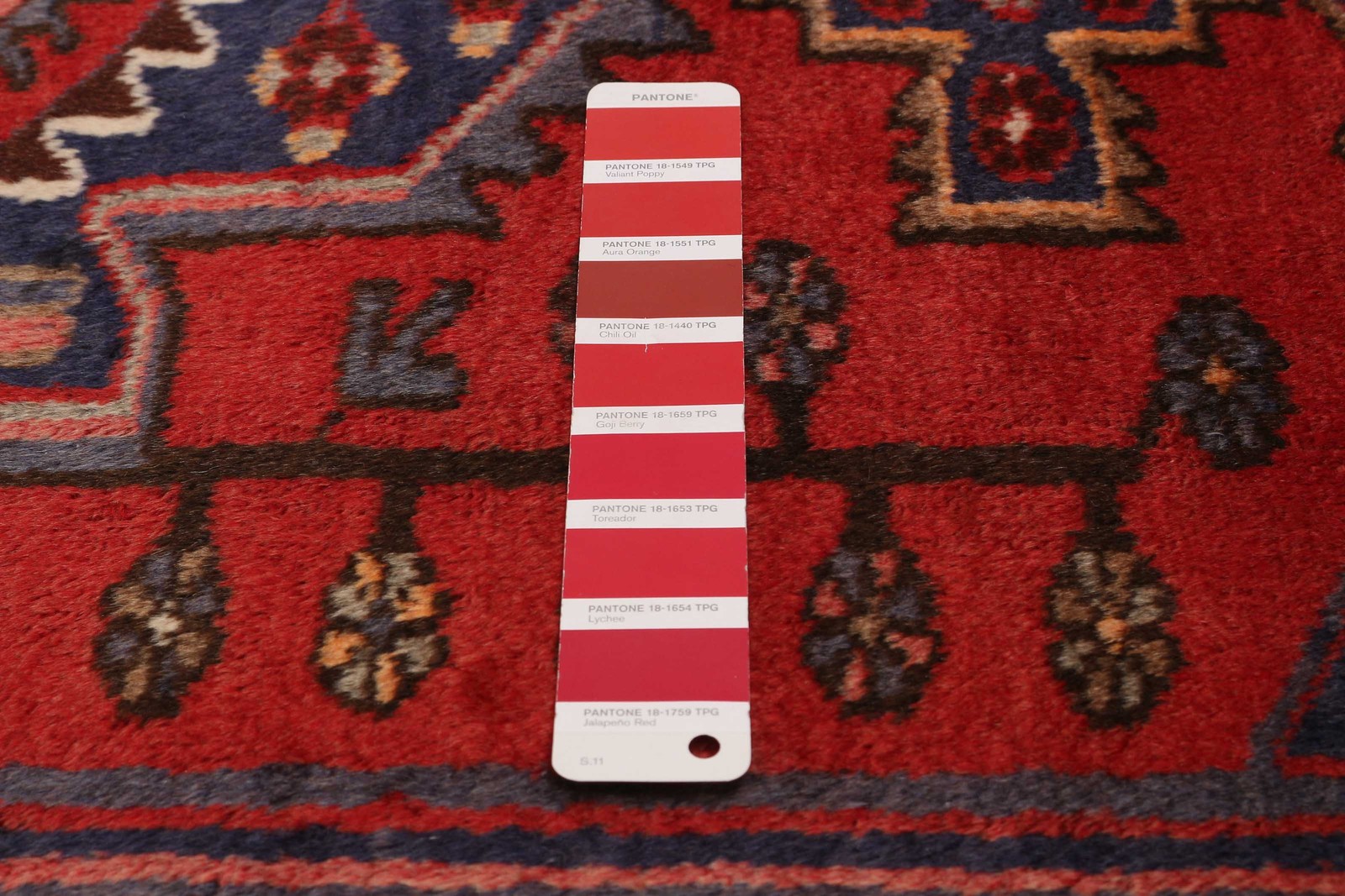 3’2″ x 10’0″ Vintage Hand-knotted Runner Rug Traditional Oriental Wool Carpet