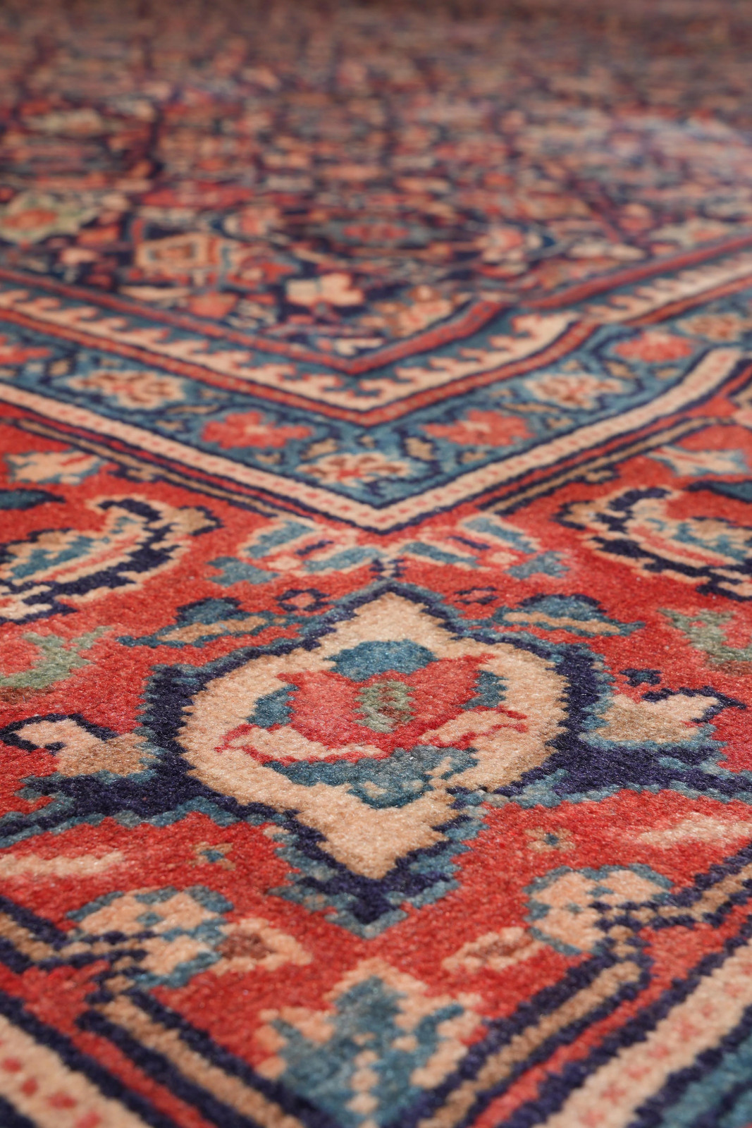 9.7 x 13.1 Perrsian Herrati Rug Navy Blue #F-4119