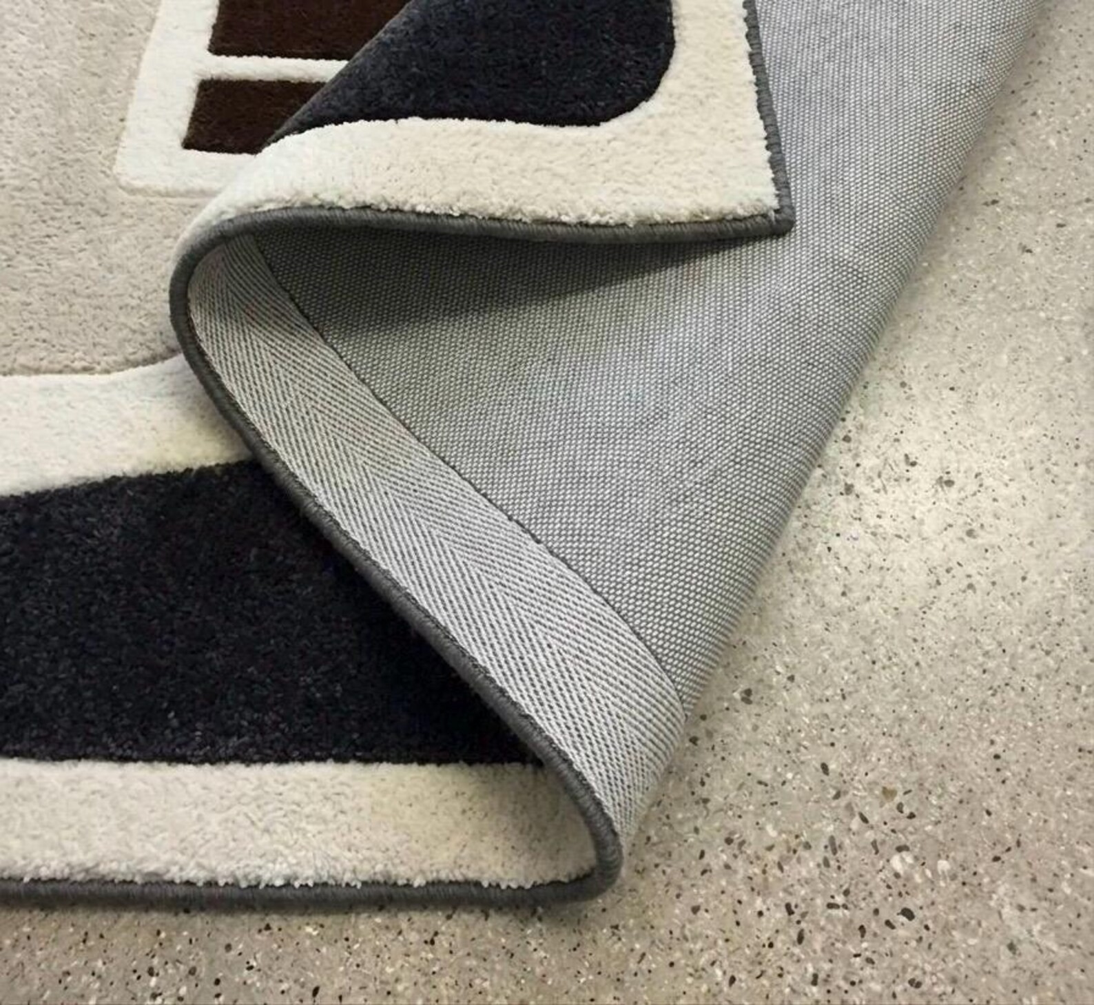 Hand Tufted Wool Area Rug – Beige, Brown, Grey Minimal Modern Area Rug & Carpet.