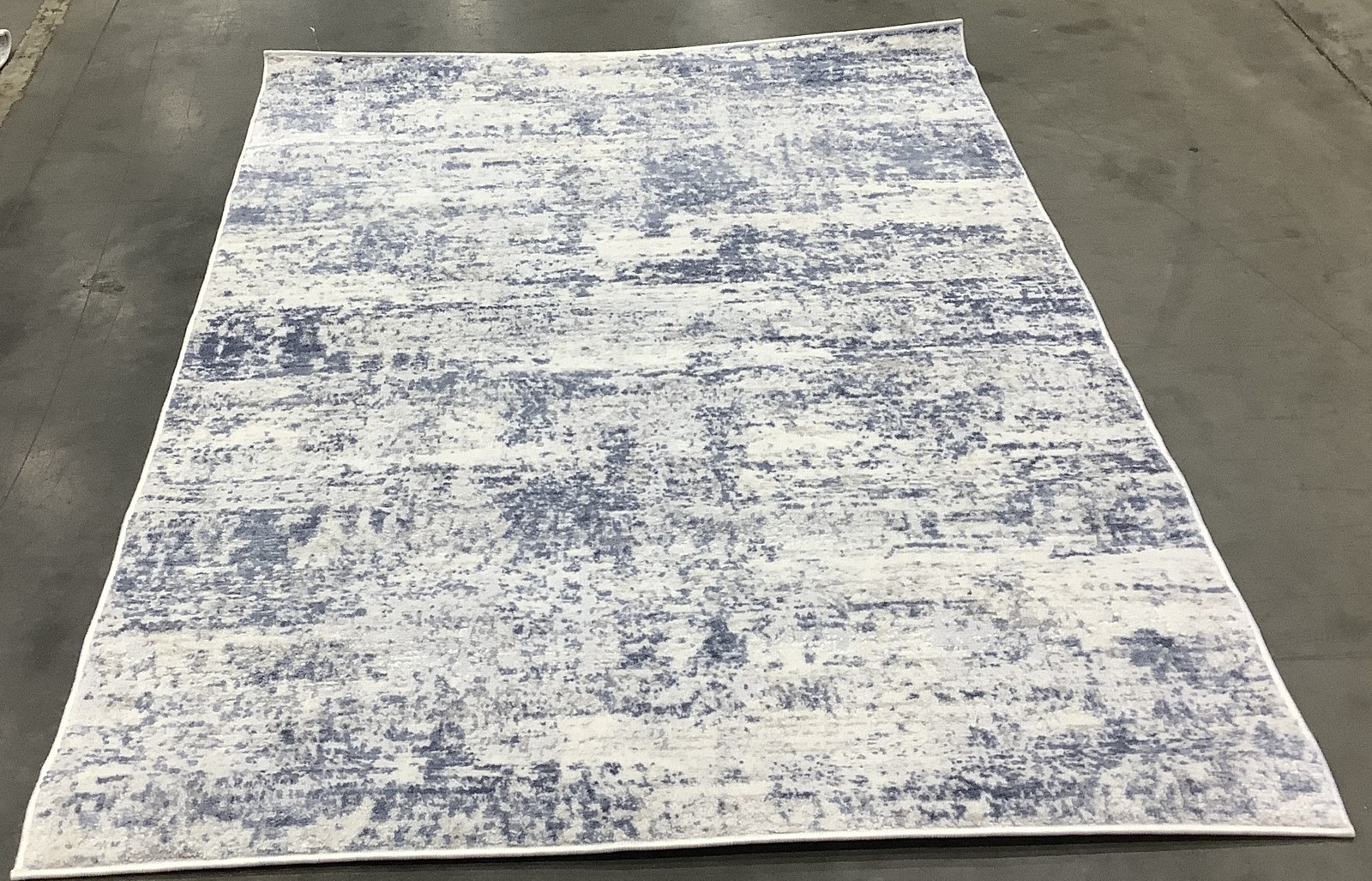 IVORY / BLUE 4′-0″ x 6′-0″ Back Stain Rug, Reduced Price 1172685130 ALA700A-4