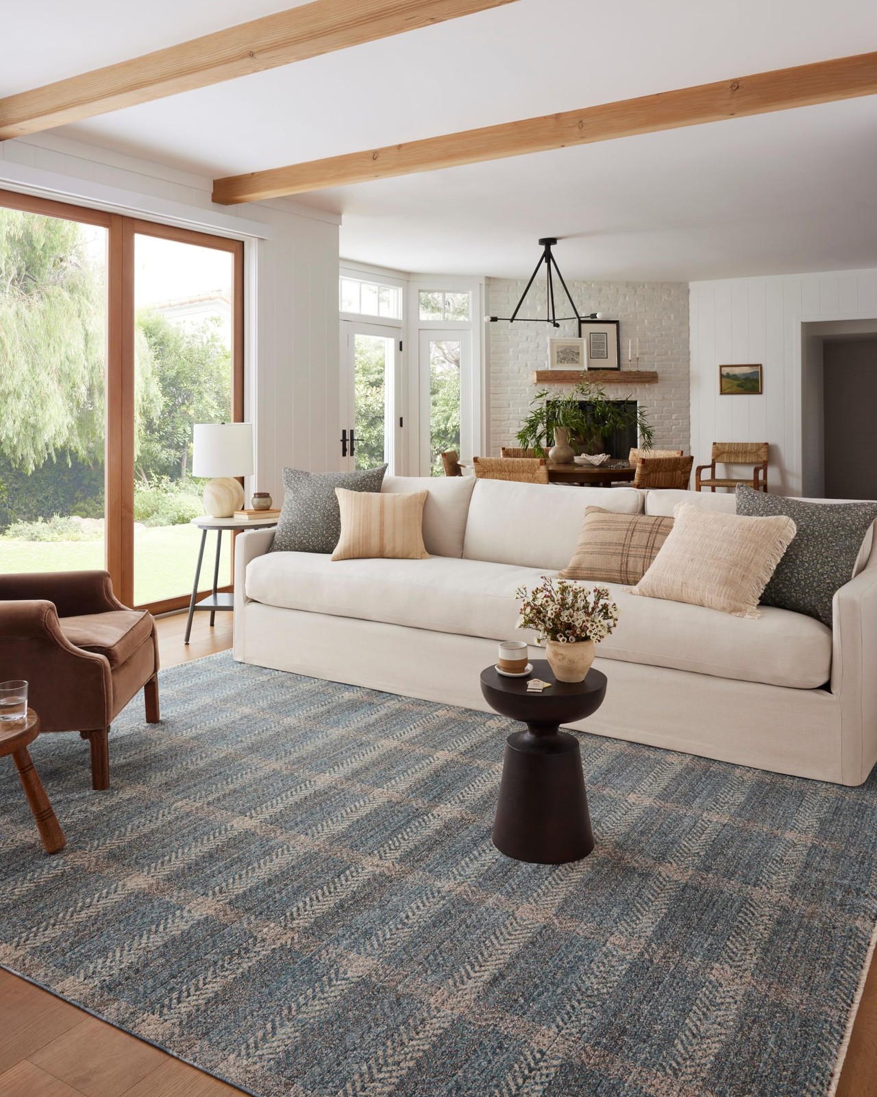 Loloi Angela Rose Ember Collection EMB03 Blue/Beige 2’7″ x 7’6″ Runner Rug