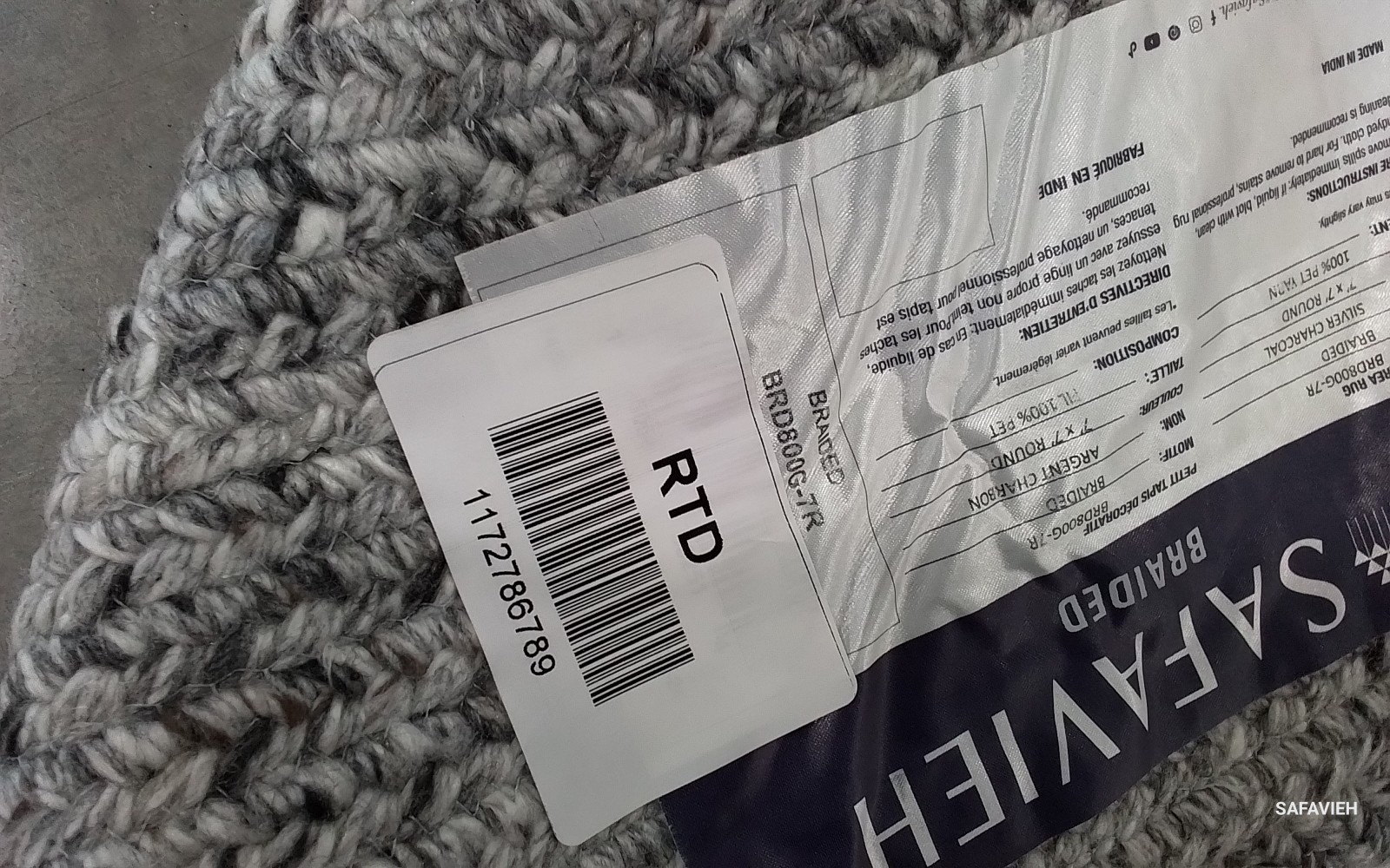 SILVER / CHARCOAL 7′-0″ x 7′-0″ Flaw in Rug, Reduced Price 1172786789 BRD800G-7R