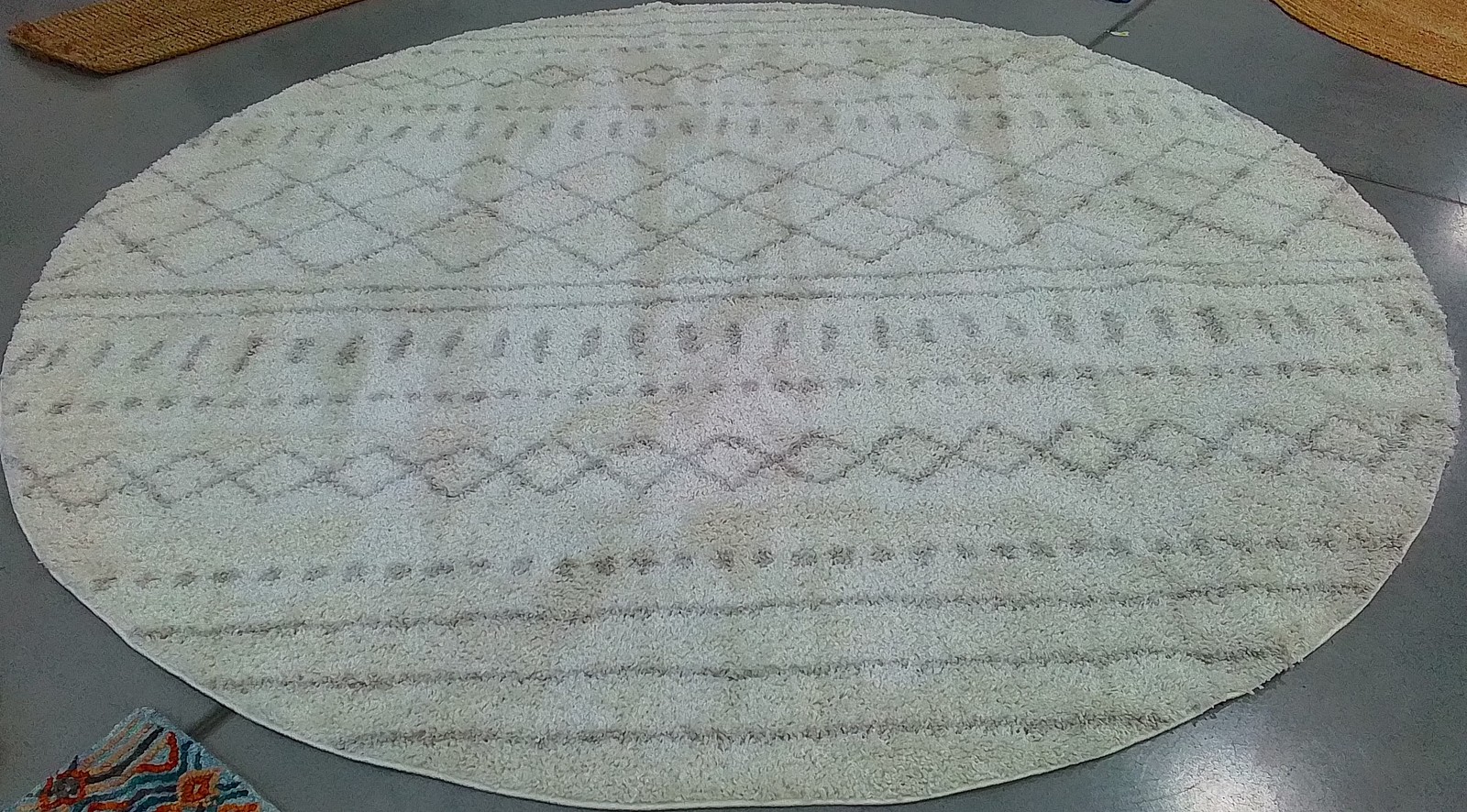 IVORY / BEIGE 11′-0″ x 11′-0″ Flaw in Rug, Reduced Price 1172790158 ASG741A-11R