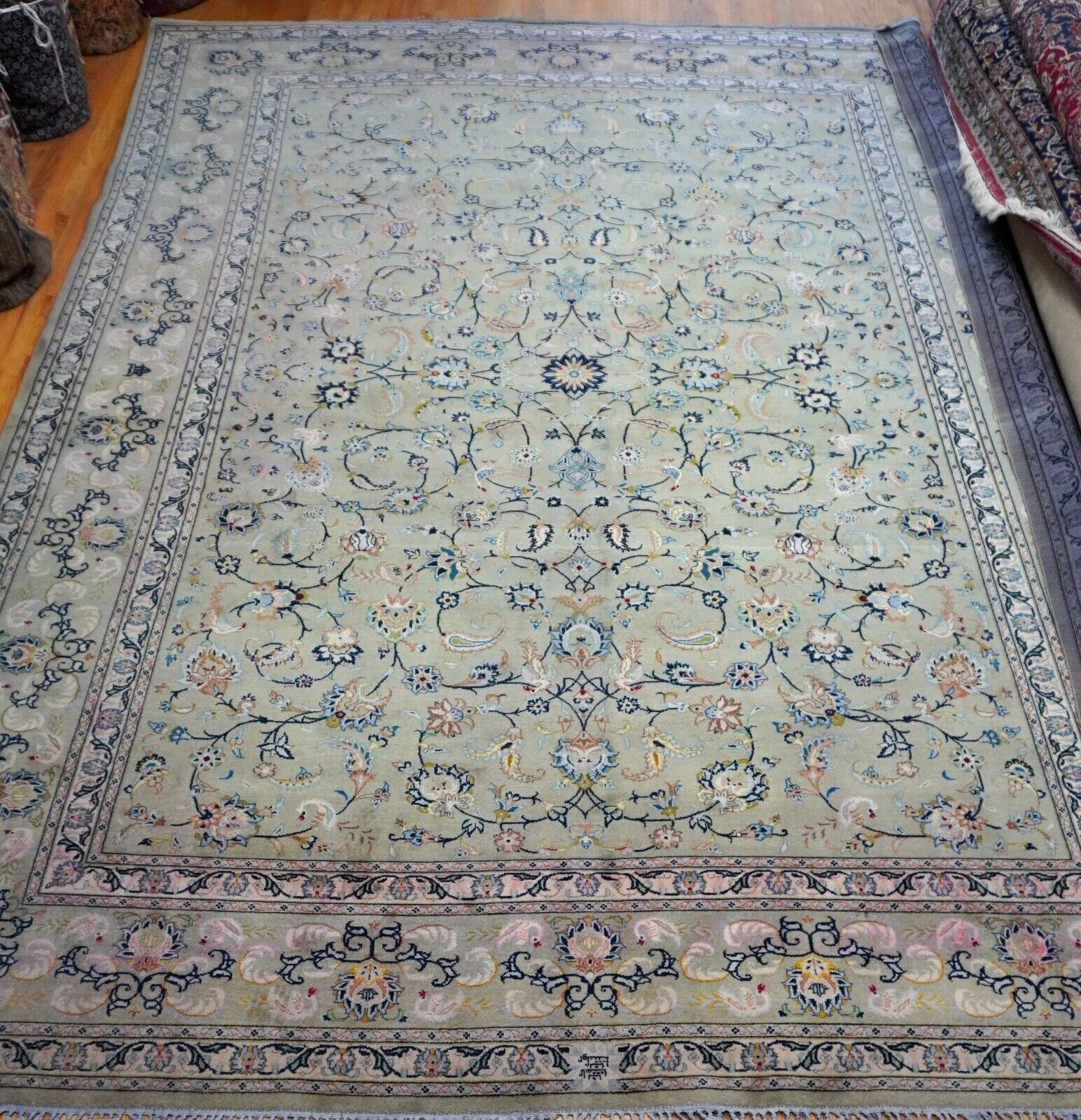 Antique Kashann Signed Birds Hand Knotted Pistachios Green Wool Rug 9’7″ x 13’5″