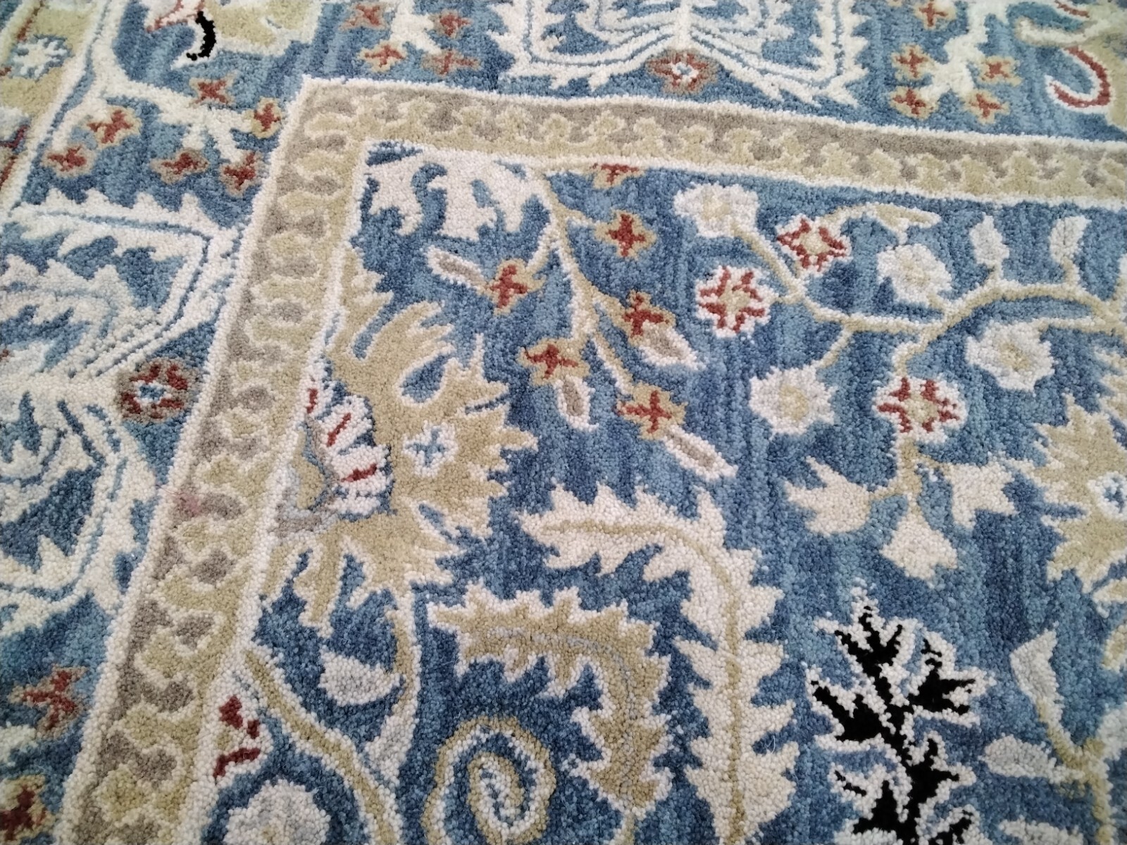 DARK BLUE / MULTI 6′ X 6′ SQ Cut on Rug, Reduced Price 1172759000 AT64B-6SQ