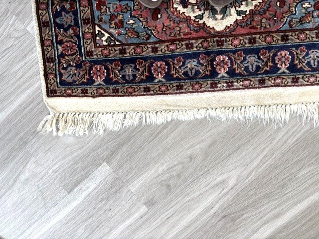 Vintage 3′ x 5′ Wool /Silk Handmade Hand knotted Turkish Rug Elaborate 400+ KSPI