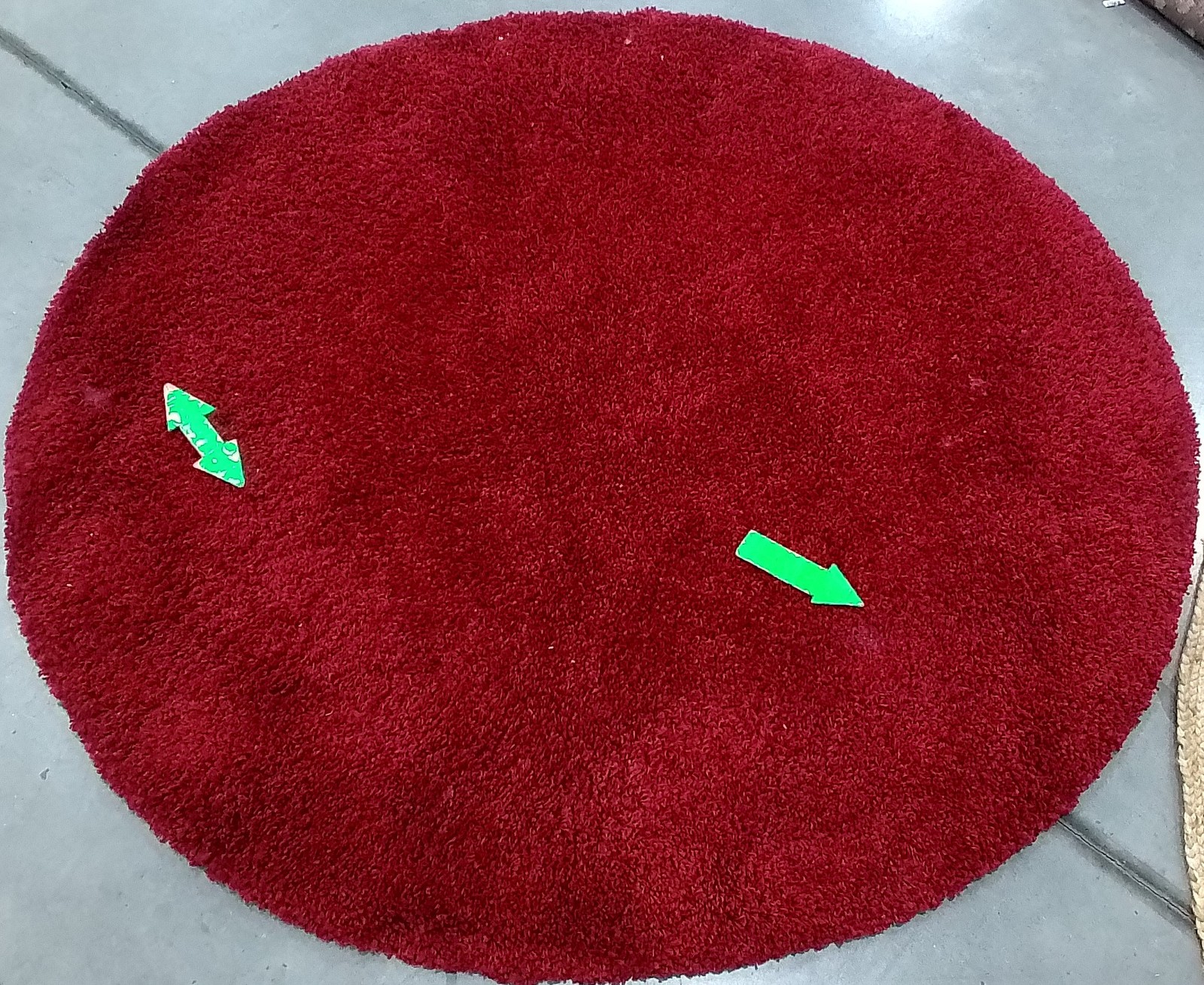 RED 5′-1″ x 5′-1″ Pressed Pile Rug, Reduced Price 1172799871 SG180-4040-5R